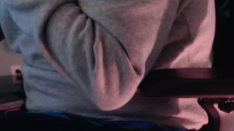 Snapshot of funnyme1234 chatting on 05-31-26, 02:42 jerry online show from 05-31-26, 02:42
