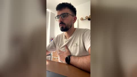 Snapshot of funnyroom23 chatting on 04-15-26, 08:32 funnyroom23 online show from 04-15-26, 08:32