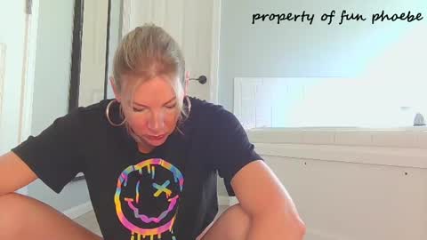 Snapshot of funphoebe chatting on 06-20-26, 01:14 funphoebe online show from 06-20-26, 01:14