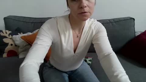 funservice online show from 02-10-25, 10:42