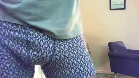 Snapshot of funslimguy chatting on 02-04-26, 01:11 Funslimguy online show from 02-04-26, 01:11