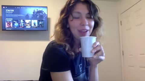 Snapshot of fushialake chatting on 09-21-25, 03:35 Fushia online show from 09-21-25, 03:35