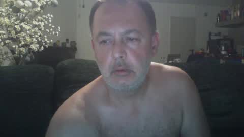 Snapshot of futbolin95 chatting on 12-21-24, 08:32 futbolin95 online show from 12-21-24, 08:32