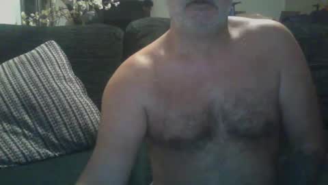 Snapshot of futbolin95 chatting on 12-30-24, 12:00 futbolin95 online show from 12-30-24, 12:00