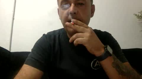 Snapshot of futbolin95 chatting on 11-10-25, 05:56 futbolin95 online show from 11-10-25, 05:56