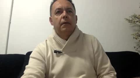 Snapshot of futbolin95 chatting on 11-20-25, 12:11 futbolin95 online show from 11-20-25, 12:11