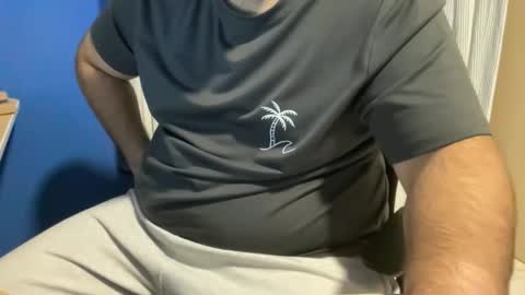 Snapshot of fuzitzu2 chatting on 09-24-25, 07:55 fuzitzu2 online show from 09-24-25, 07:55