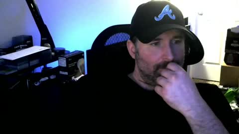Snapshot of fuzz08 chatting on 06-06-26, 02:16 fuzz08 online show from 06-06-26, 02:16