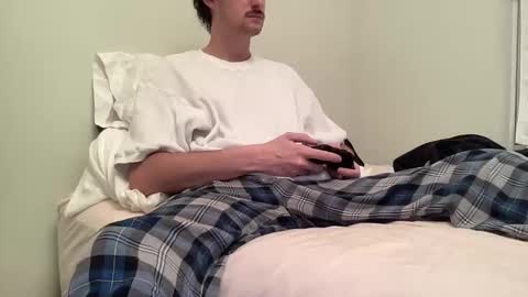 fuzzedpeach online show from 12-02-25, 11:34