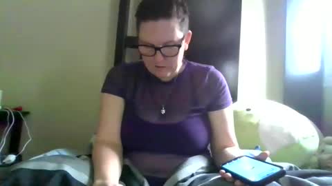 fuzzypeaches87 online show from 03-07-26, 05:43