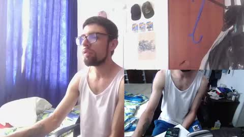 Snapshot of fvckhorneyguy chatting on 05-07-26, 07:52 andrew online show from 05-07-26, 07:52