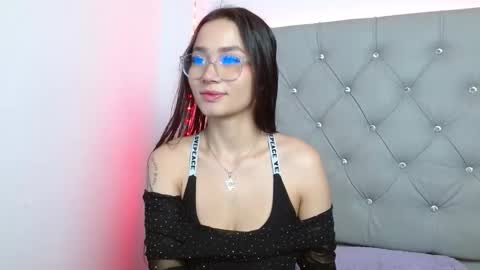 Victoria online show from 12-16-25, 12:10