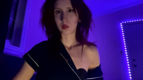 Goddess Luna online show from 01-31-25, 06:46