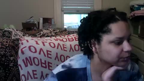 noturfae online show from 05-06-26, 07:08