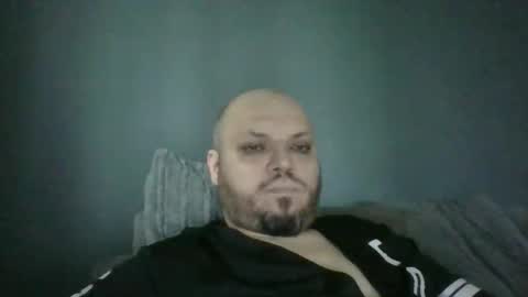 Glusgan online show from 11-27-25, 09:33