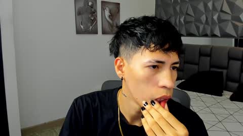 Snapshot of gaarataihen1 chatting on 01-17-25, 12:21 Gaara online show from 01-17-25, 12:21