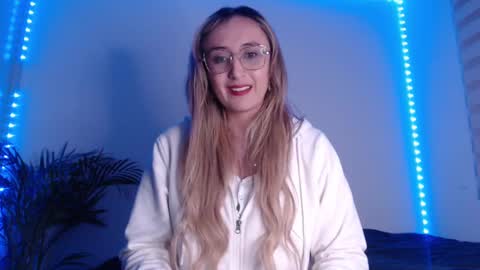 Gabriela online show from 03-07-25, 12:37