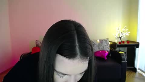 Jaklin online show from 02-23-25, 10:06