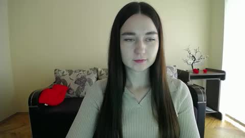 Jaklin online show from 10-24-25, 09:06