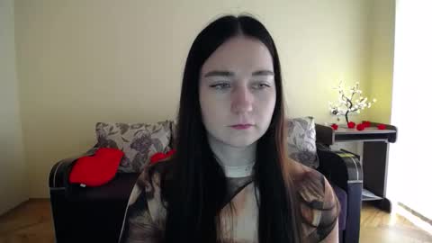 Snapshot of gabby_di chatting on 05-01-26, 08:41 Jaklin online show from 05-01-26, 08:41