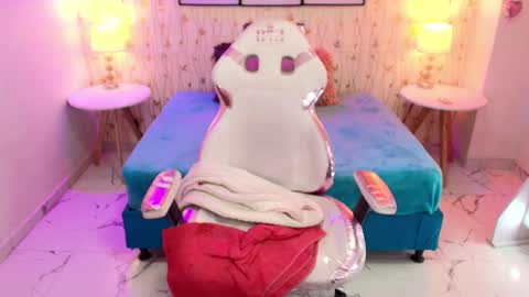 gabby_evanns online show from 03-08-25, 03:13