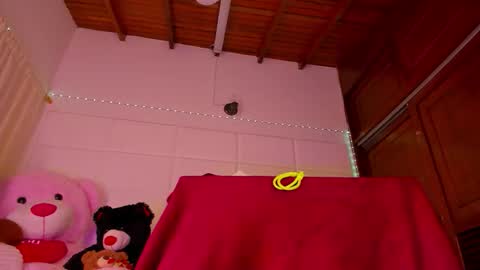 G A B R I E L A   online show from 03-27-26, 04:07