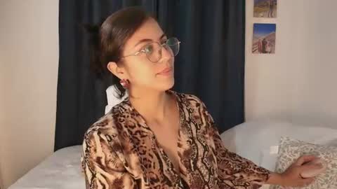 Snapshot of gabbyowenn chatting on 07-28-26, 02:40 Gabby online show from 07-28-26, 02:40
