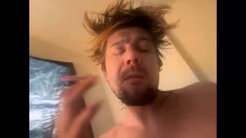 yeeah online show from 02-06-25, 02:48