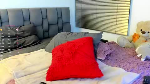 Gabriela  online show from 04-21-26, 02:51