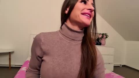 GabiCarter online show from 01-30-25, 06:03