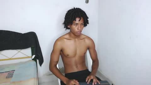 Snapshot of gabi_gol chatting on 06-19-26, 05:17 gabi_gol online show from 06-19-26, 05:17
