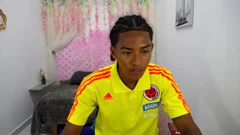 Snapshot of gabi_gol chatting on 07-07-26, 08:35 gabi_gol online show from 07-07-26, 08:35