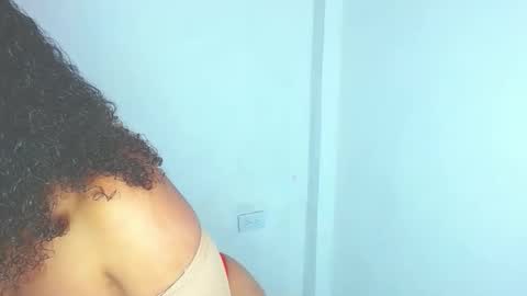 gabi_jhons_23 online show from 03-29-26, 02:17