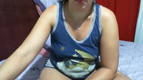 gaby  layla online show from 11-22-25, 10:53