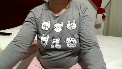 gaby  layla online show from 07-15-26, 12:16
