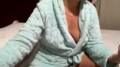 gaby  layla online show from 07-19-26, 08:34