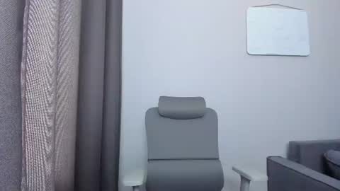 Snapshot of gabri_baby chatting on 07-24-26, 08:45 The next stream in car 1 december 10pm time in France online show from 07-24-26, 08:45