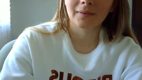 Gabriela Miller online show from 11-14-25, 05:11