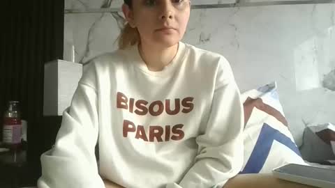 Gabriela Miller online show from 01-08-26, 05:59