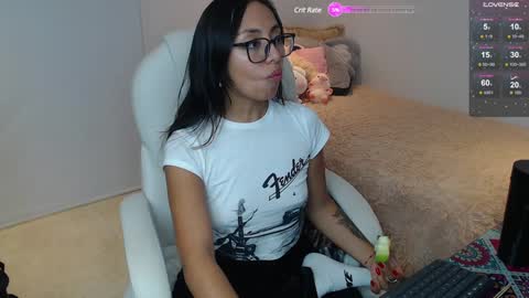 Snapshot of gabriela_morales01 chatting on 01-06-25, 12:16 . online show from 01-06-25, 12:16