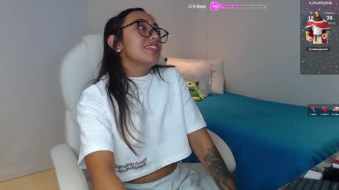 Snapshot of gabriela_morales01 chatting on 02-10-25, 03:13 . online show from 02-10-25, 03:13