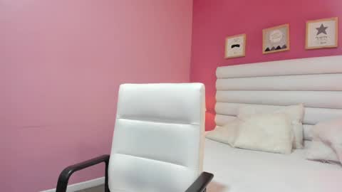 Snapshot of gabriela_salgado chatting on 02-13-25, 10:44 Gabriela salgado online show from 02-13-25, 10:44