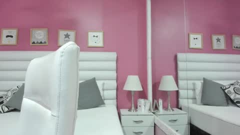 Snapshot of gabriela_salgado chatting on 03-04-25, 10:35 Gabriela salgado online show from 03-04-25, 10:35