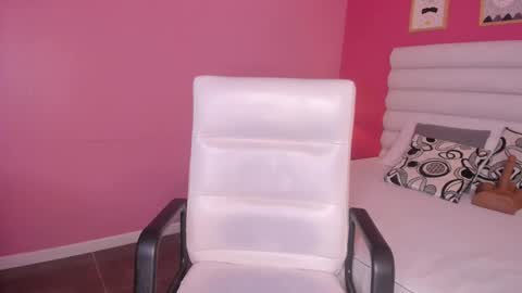 Snapshot of gabriela_salgado chatting on 03-05-25, 11:06 Gabriela salgado online show from 03-05-25, 11:06