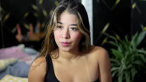 Snapshot of gabriela_salgado chatting on 10-30-25, 10:49 Gabriela salgado online show from 10-30-25, 10:49