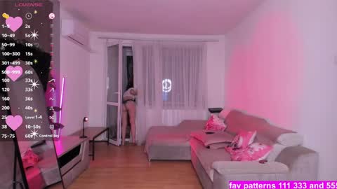 Snapshot of gabrielalove_ chatting on 05-24-26, 07:30 Gabrielaaaa online show from 05-24-26, 07:30