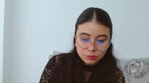 GabrielaRossa online show from 10-16-25, 01:34