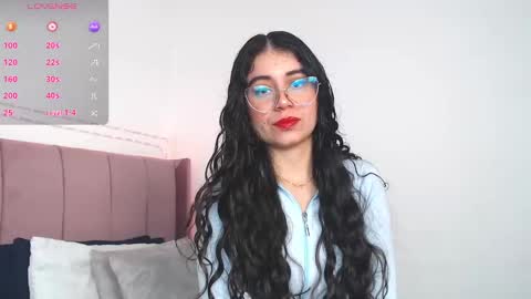 GabrielaRossa online show from 10-24-25, 01:51