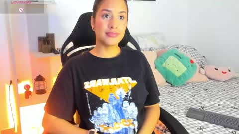 Snapshot of gabriella__tom chatting on 04-29-26, 10:49 Gabriella online show from 04-29-26, 10:49