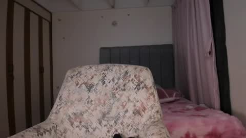 Snapshot of gabrielladurandd chatting on 05-19-26, 12:27 Gaby online show from 05-19-26, 12:27